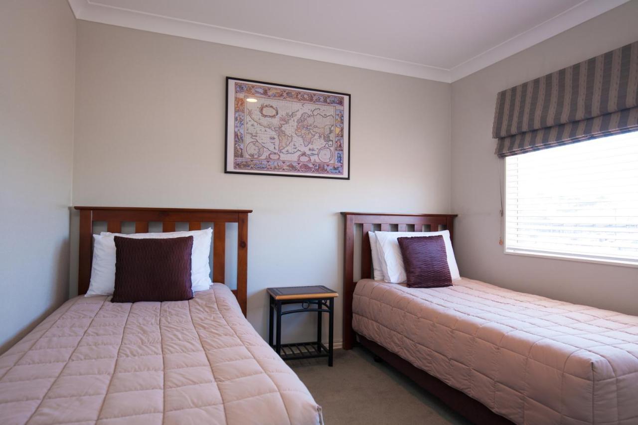 Pacific Palms Aparthotel 4*