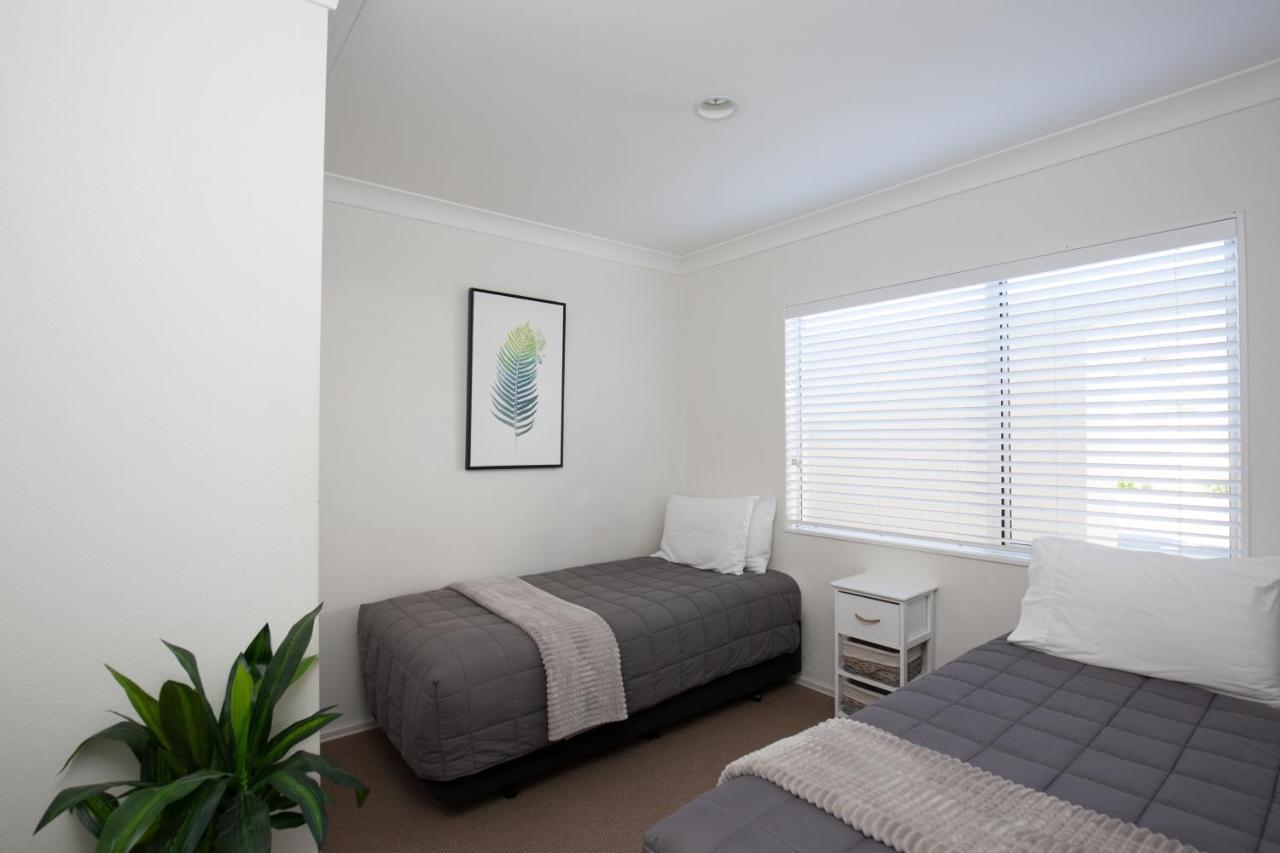 Pacific Palms 4*