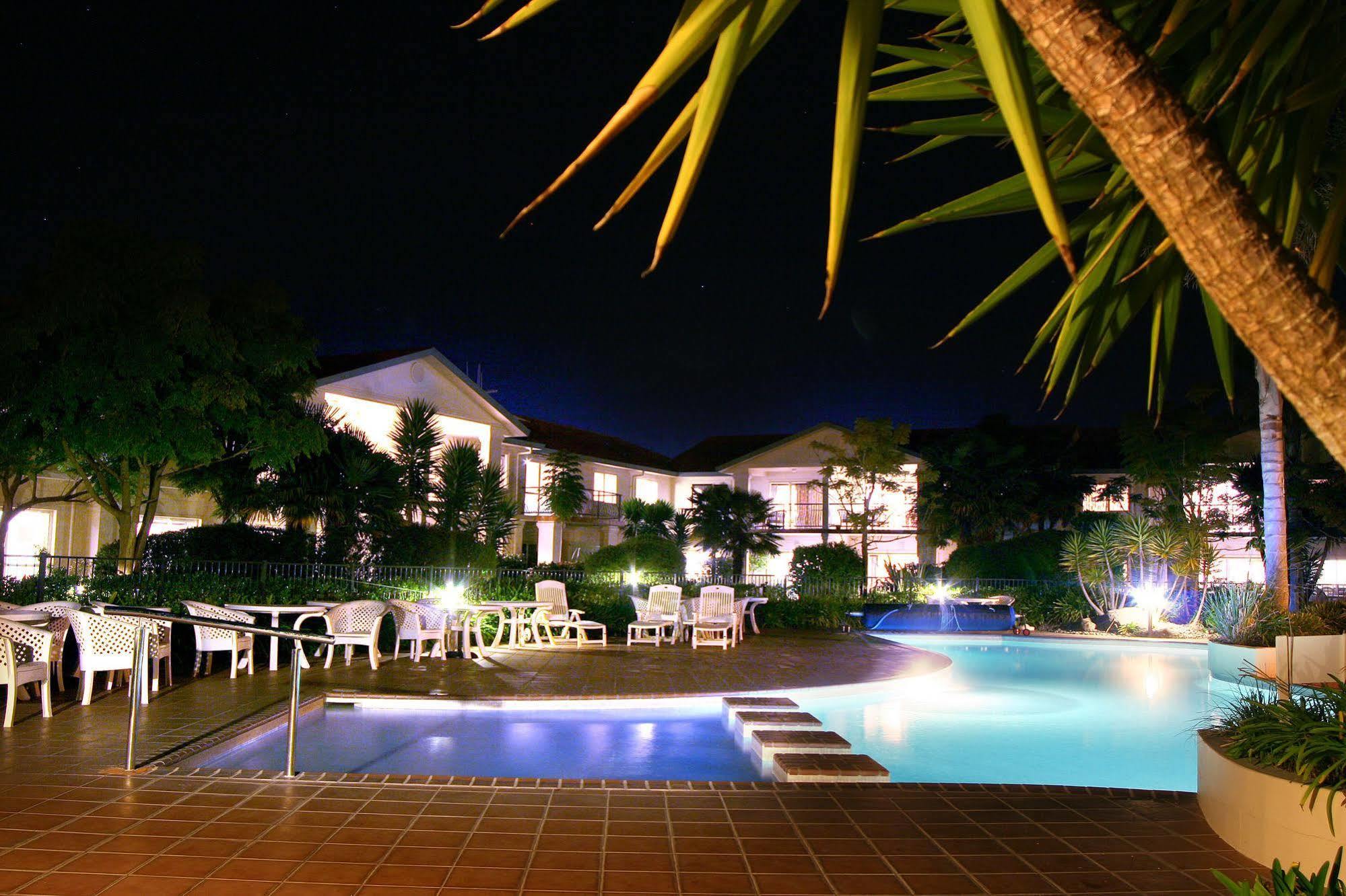 Pacific Palms Aparthotel 4*